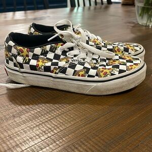 Gently used Kids vans size Youth 1